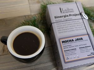 Ladro Sinergia Project Mocha Java high end, post roast coffee blend